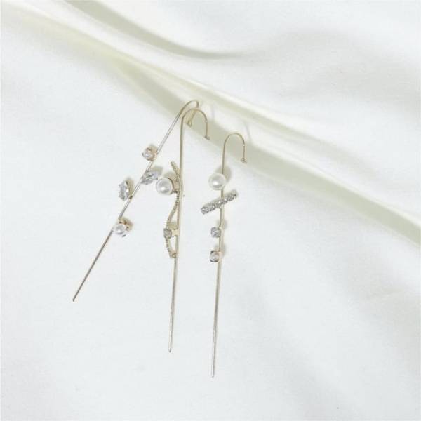 「330円とは思えないクオリティ！？」スリコで揃える”秋のオシャレアクセ”まとめ