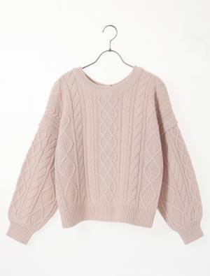 「今季マストバイって噂！？」ハニーズで見つけた“スタメンニット”がかなり使えるらしい。