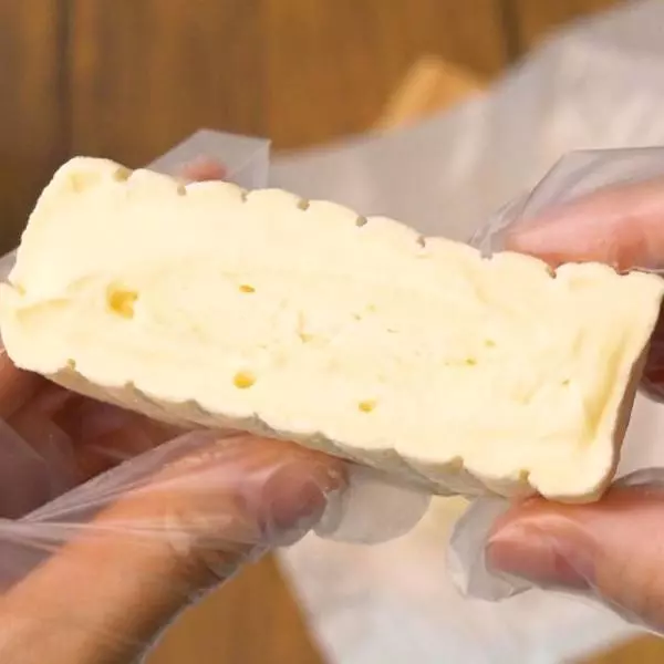 クールドリヨンのウォッシュチーズ