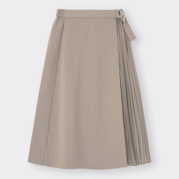 「プチプラとは思えない…」GUの“秋冬スカート”はチェック必至のアイテムかも！？