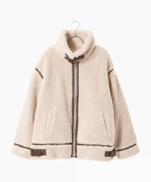 「モコモコ感がかわいい♡」ハニーズの“ボアアイテム”は秋冬活躍間違いなしかも！