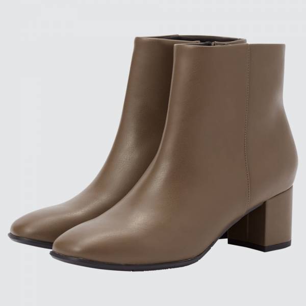 「ユニクロさんに急ぐべき！？」高見え抜群な“秋冬シューズ”が大活躍の予感…！