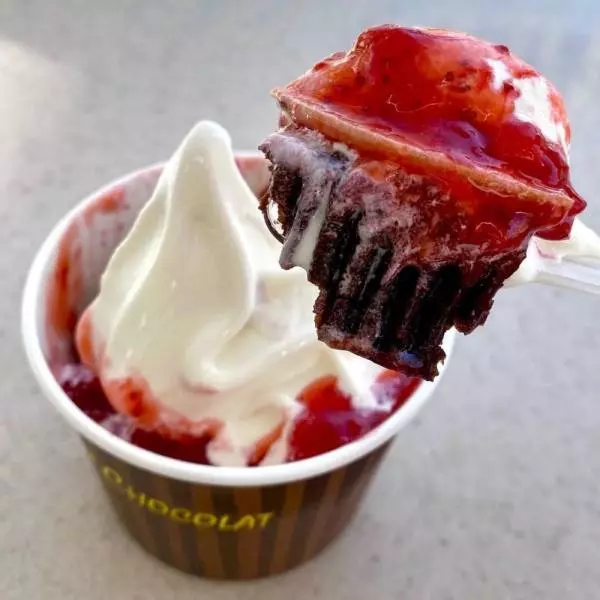 ミニストップのとろけるフォンダンショコラいちご