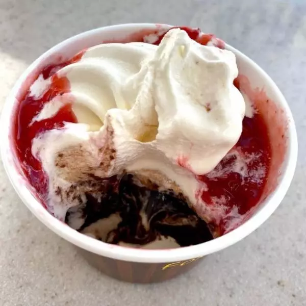 ミニストップのとろけるフォンダンショコラいちご