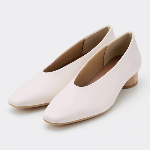 「全部2000円以下でいいの…！？」GUの“お買い得シューズ”まとめ