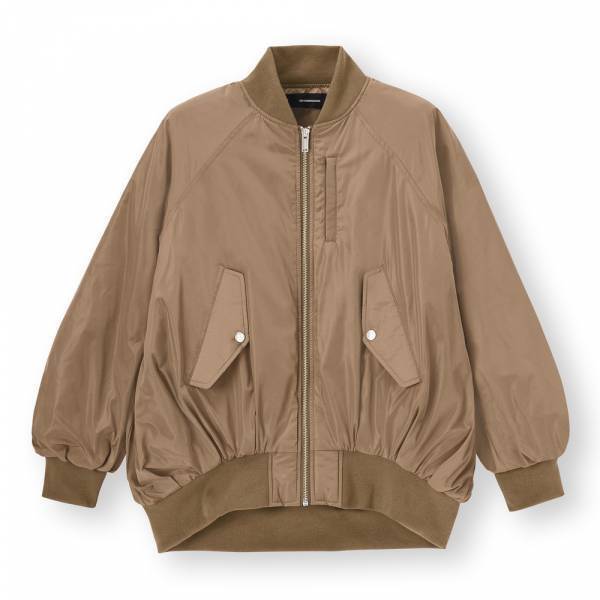 「誰よりも先に知っておきたい！？」GUの“新着商品”おすすめ4選