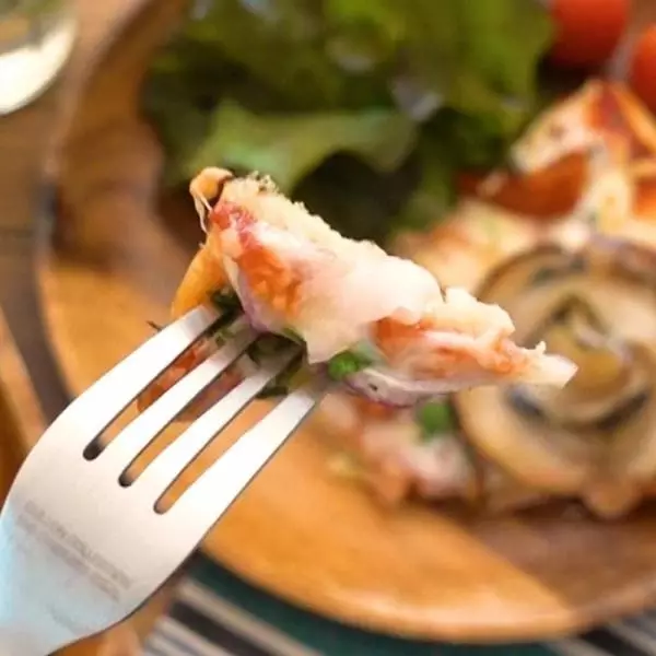 丸型ピザポルケッタ