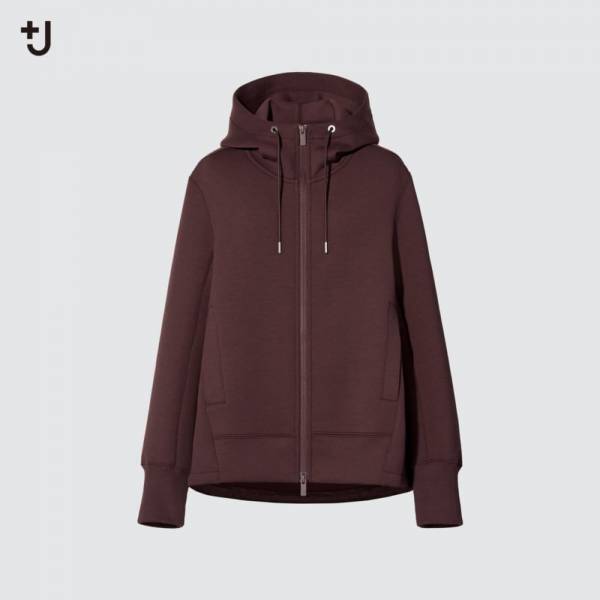 「有名デザイナーとコラボ！？」ユニクロの“注目アイテム”4選