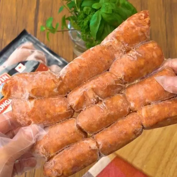 ホットロンガニーサソーセージ