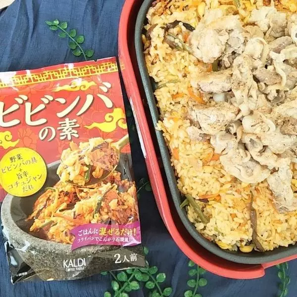 カルディのビビンバの素のパッケージとビビンバの写真