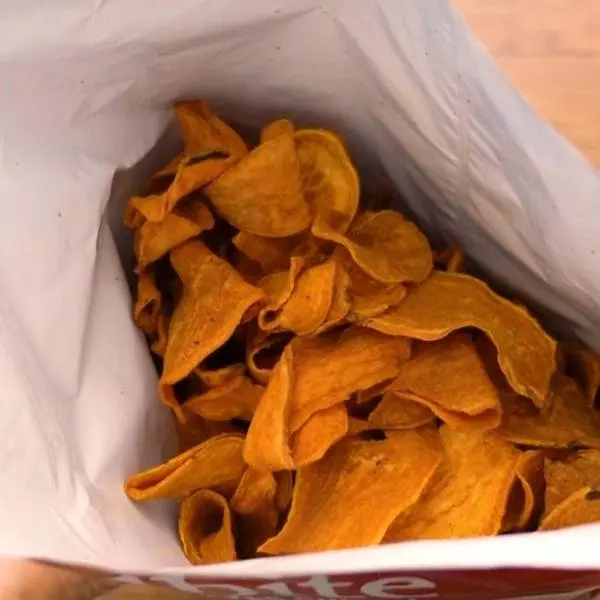 スウィートポテトチップス