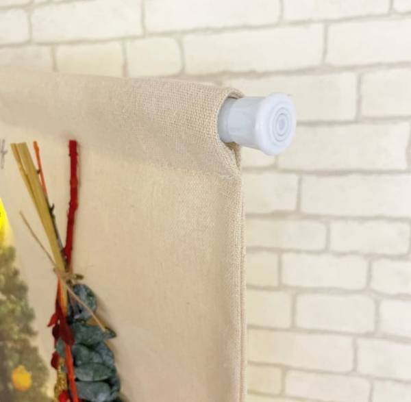 「お部屋をおしゃれに演出♡」スリコの“クリスマスタペストリー”をチェック！