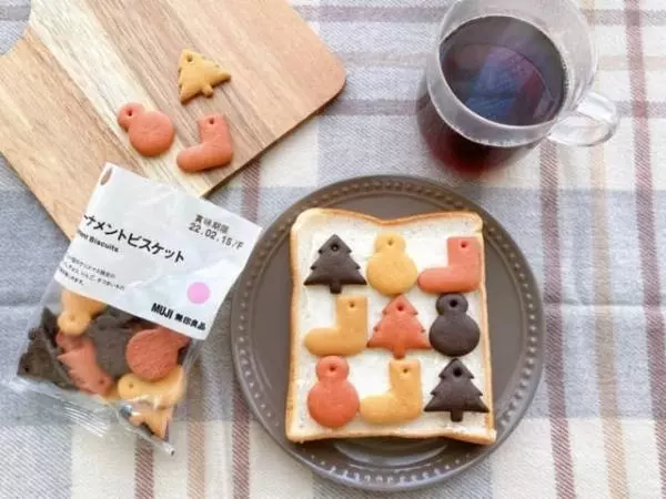 オーナメントビスケットを使った簡単アレンジトーストレシピ。