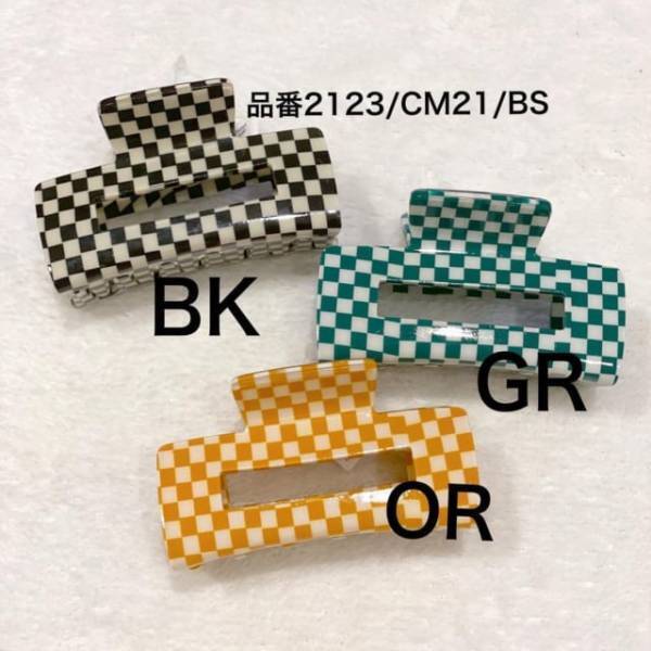 スリコスタッフも「見逃せないアイテム」とおすすめ！“流行柄ヘアアクセ”は要チェックかも♡