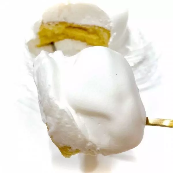 ローソンのおぼれクリームのパンケーキ