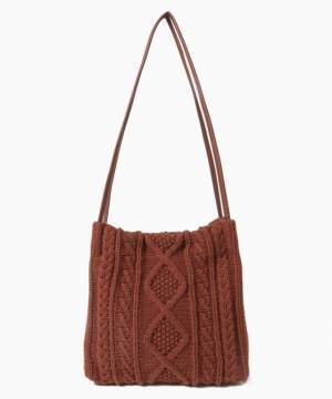 「全部2500円以下！？」ハニーズでおすすめの“冬バッグ”まとめ