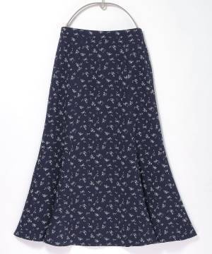 「春先まで使えそう♡」ハニーズの“大人かわいいスカート”4選