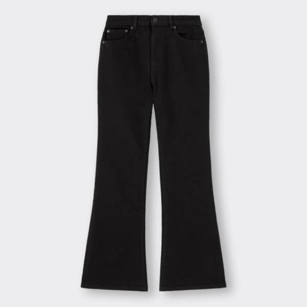 「2490円で買えちゃう！」GUの“おすすめジーンズ”特集