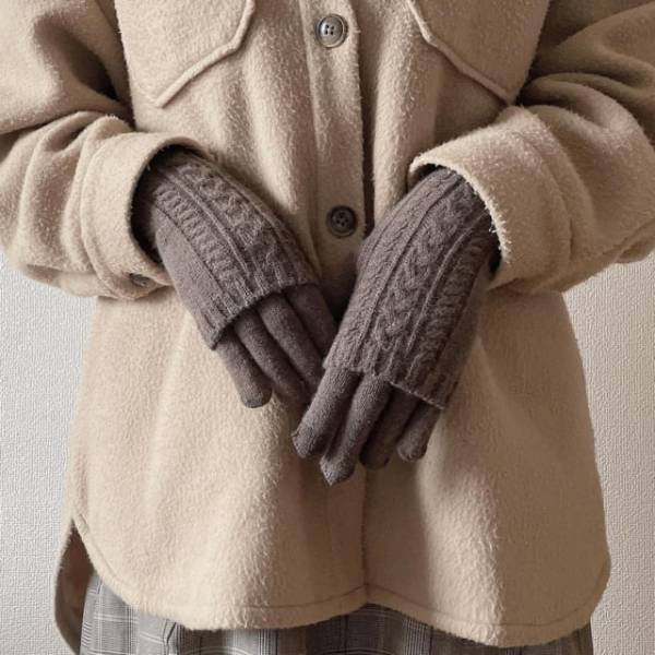 「寒い時期に欠かせない！？」スリコの“2way手袋”ならかわいく防寒対策できそう♡