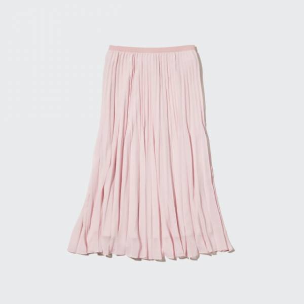 「春を先取りできちゃう！？」ユニクロの“きれいめカラーアイテム”特集