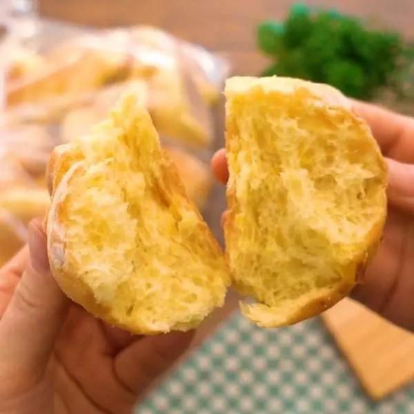 コストコの北海道コーンブレッドロール