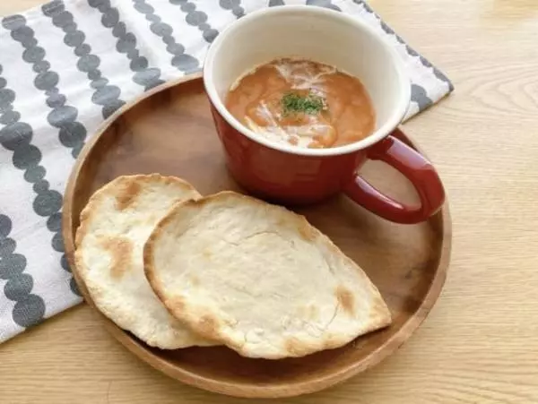 ダイソーのナンミックスがあれば簡単にナンが作れます。