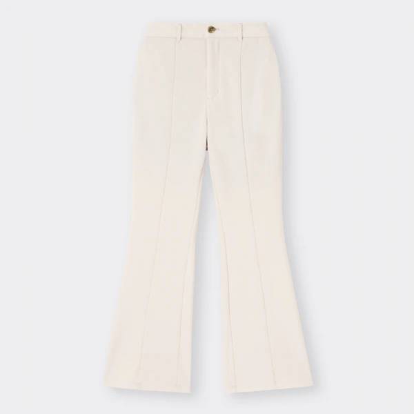 「2000円以下で買えちゃう！」GUのおすすめ“定番ボトムス”4選