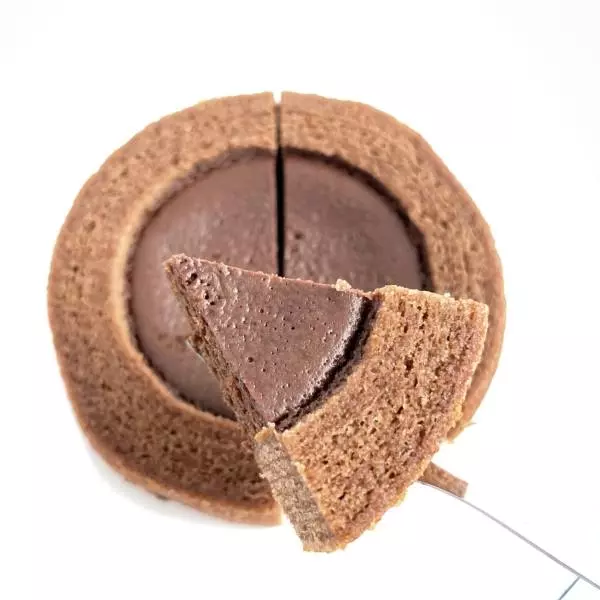 生チョコを使ったチョコケーキのバウム