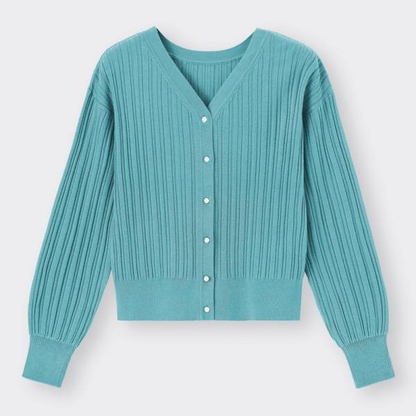 「フォーマルなおでかけにも◎」GUの“高見えセットアップ”は要チェック！