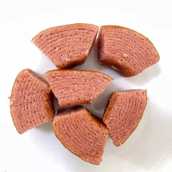 あまおういちごのバウムクーヘン