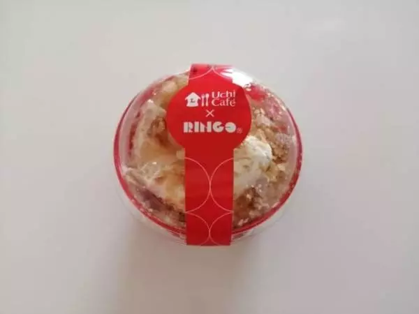 《ローソン》シャキッとリンゴのパイケーキ上から