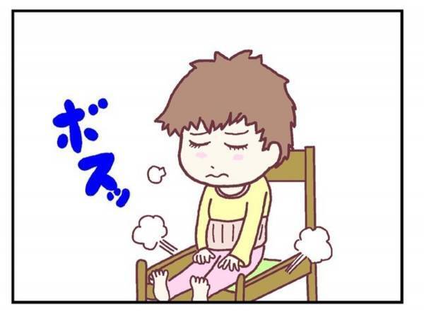【育児漫画】「どうしろって言うねん！」朝食のバナナの“黒いシミ”が嫌だと泣き出す娘。見かねたパパが取ってあげると…！？