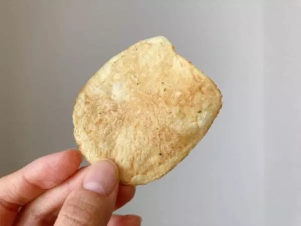 甘じょっぱい味わいで手が止まらなくなります。