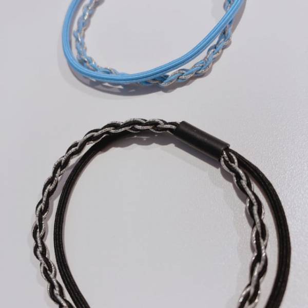 「こんなに進化してるんです！」セリアの“優秀ヘアゴム”はデザイン性高すぎ♡