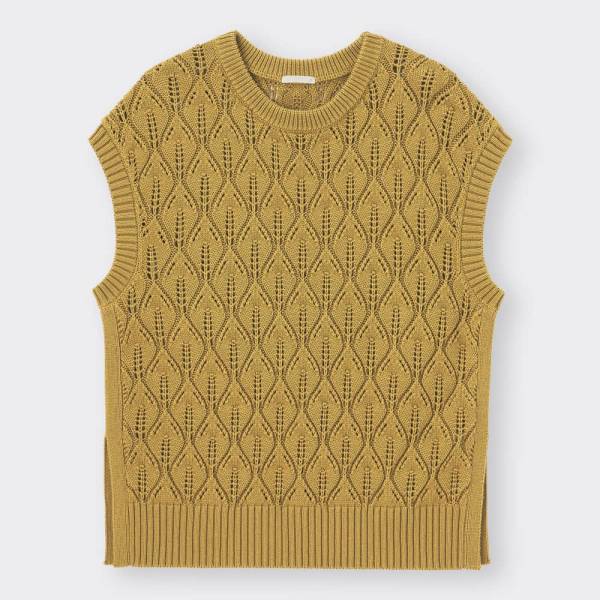 コーデの幅が広がりそう♪【GU】の“おすすめレイヤードベスト”を紹介！