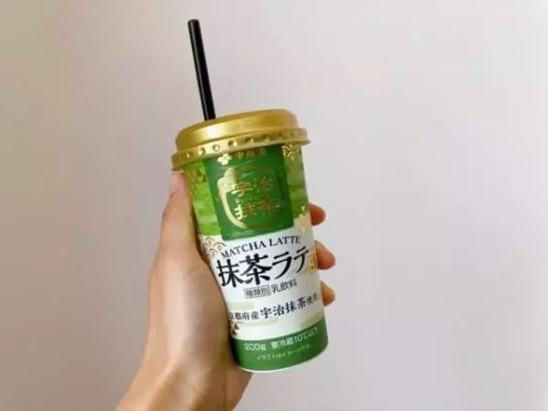 抹茶の上品な味わいを堪能できます。