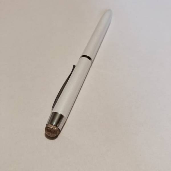 高性能なのにリーズナブルでうれしい！【ダイソー】の“タッチペン”がかなり便利！？