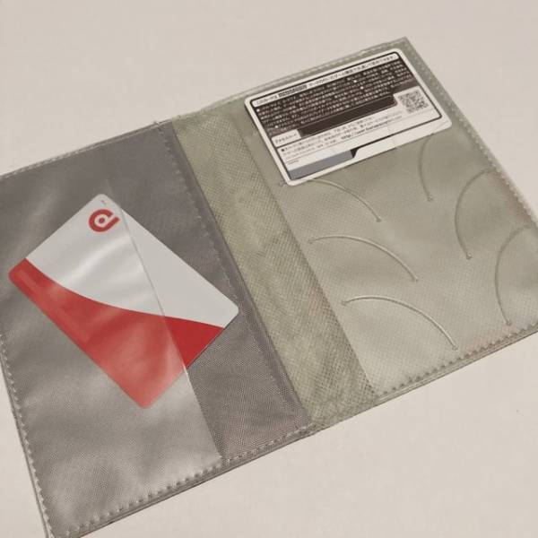 お財布の中の“カード迷子問題”を解決！？【セリア】の便利アイテムで快適に♪