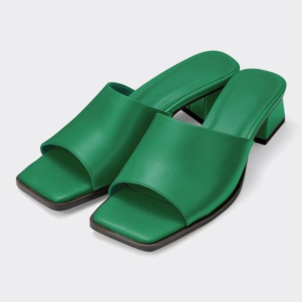 今季イチオシのサマーアイテム♪【GU】の“サンダルコレクション”はこちら！