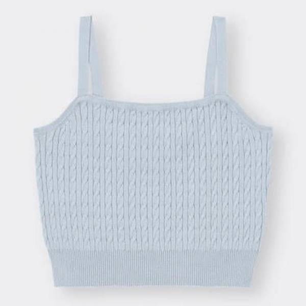 気分が上がりそう！【GU】の“鮮やかカラーアイテム”を取り入れて♪