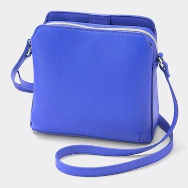 気分が上がりそう！【GU】の“鮮やかカラーアイテム”を取り入れて♪