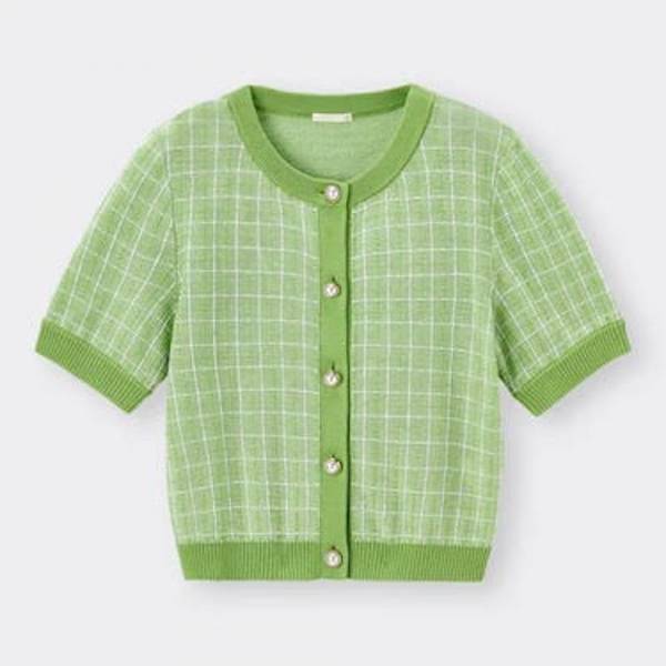 気分が上がりそう！【GU】の“鮮やかカラーアイテム”を取り入れて♪