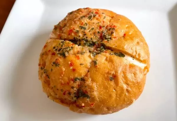 マヌルパンガーリック&クリームチーズ