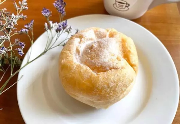 ホボクリムほぼほぼクリームのシュー(とろ〜りミルク)