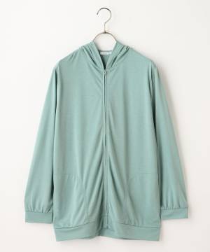 おしゃれに紫外線対策！【ハニーズ】の“UVカットトップス”4選