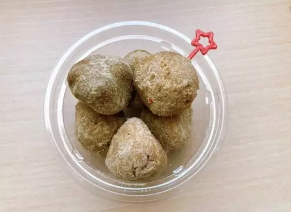 手を汚さず食べれます♪