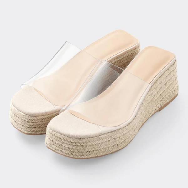 足元からトレンドをおさえるといいかも！？【GU】の“最旬サンダル”まとめ