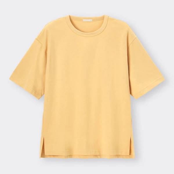 旬なアイテムはプチプラで♡【GU】の“新作Tシャツ”がかわいすぎる！