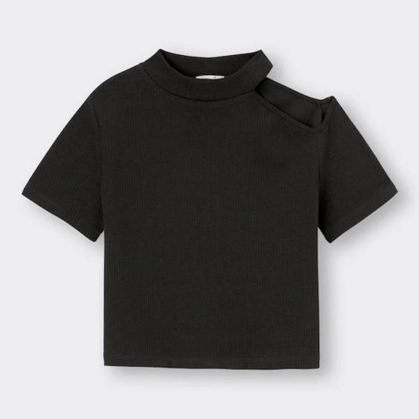 今季イチオシのトレンドアイテム！【GU】の“短め丈トップス”でスタイルアップが叶う！？