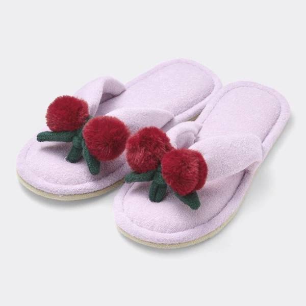 お家でもかわいく快適に過ごせそう♡【GU】の“ラウンジウェア＆小物”まとめ